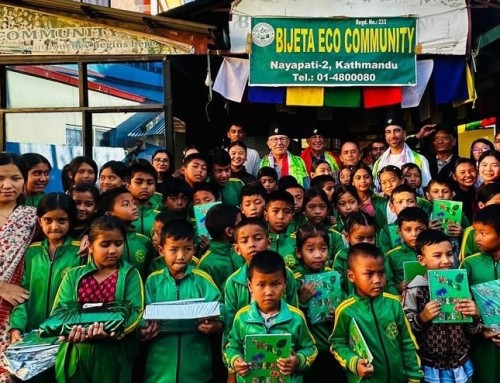 Solidaridad sin fronteras: El emotivo viaje del Grupo Docuworld Packaging a Nepal y su visita a la escuela